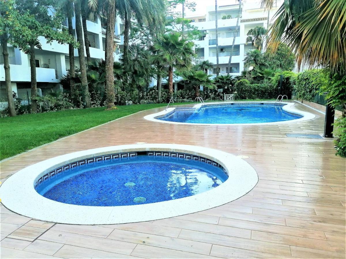 Global Immo 3330 Royal Marina I Tramuntana 4-10 Apartment Roses Exterior foto